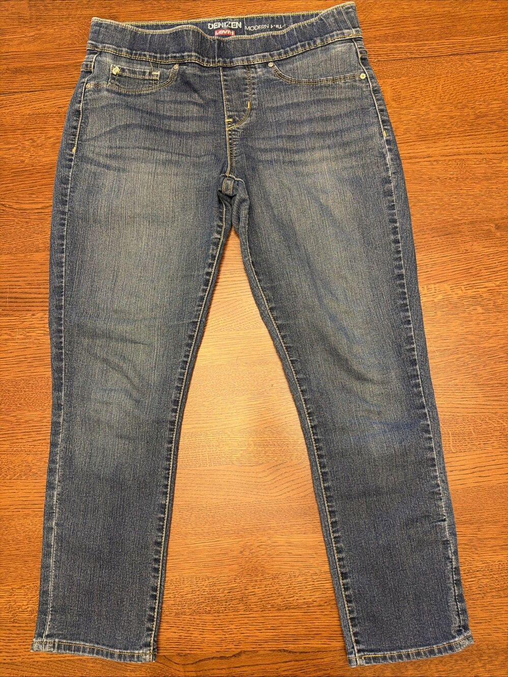 Levi's Denizen Crop Jeans Womens Sz 8 (Measures 31x25) Skinny Crop Pockets Blue